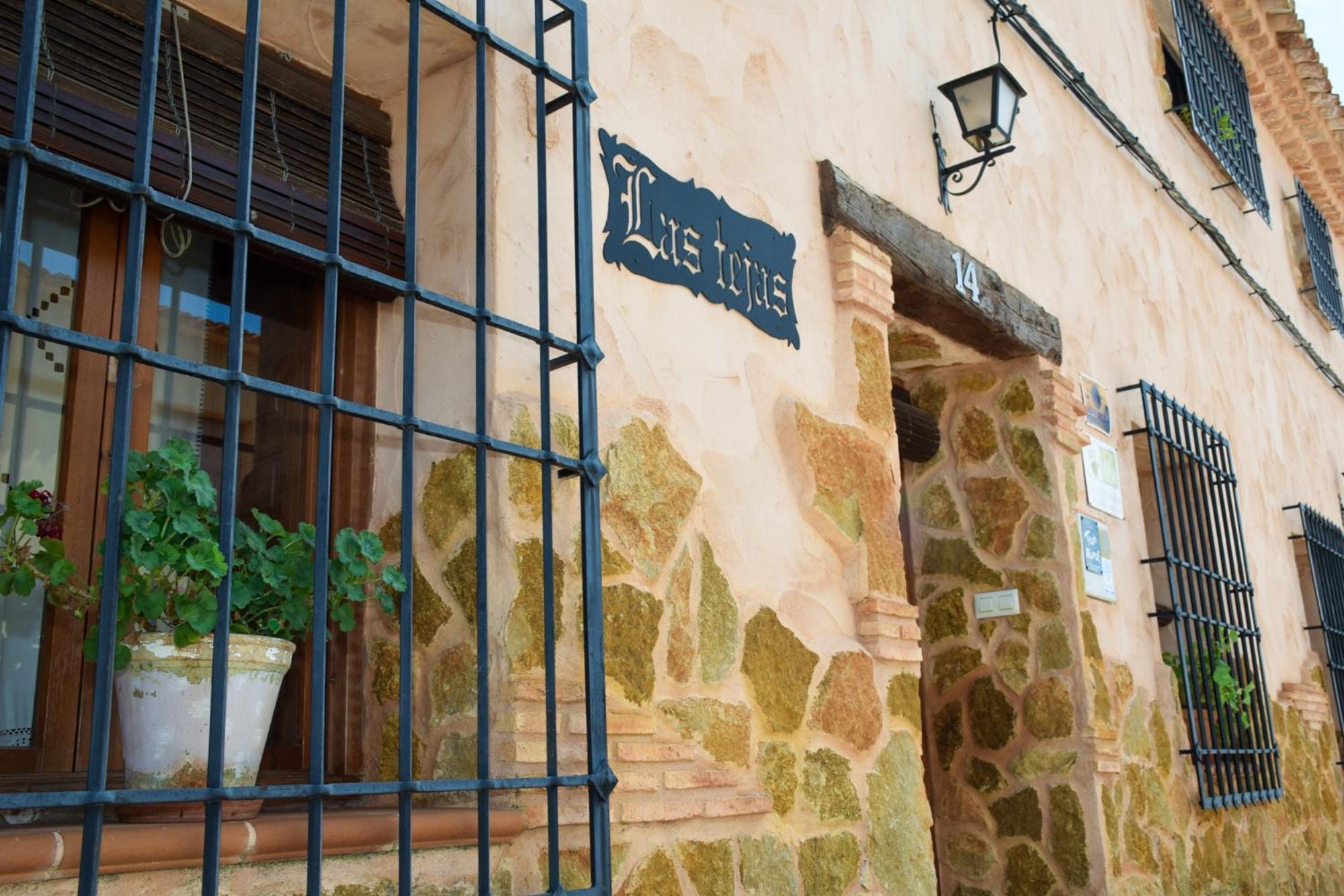 El Picazo Casa Rural Las Tejas מראה חיצוני תמונה