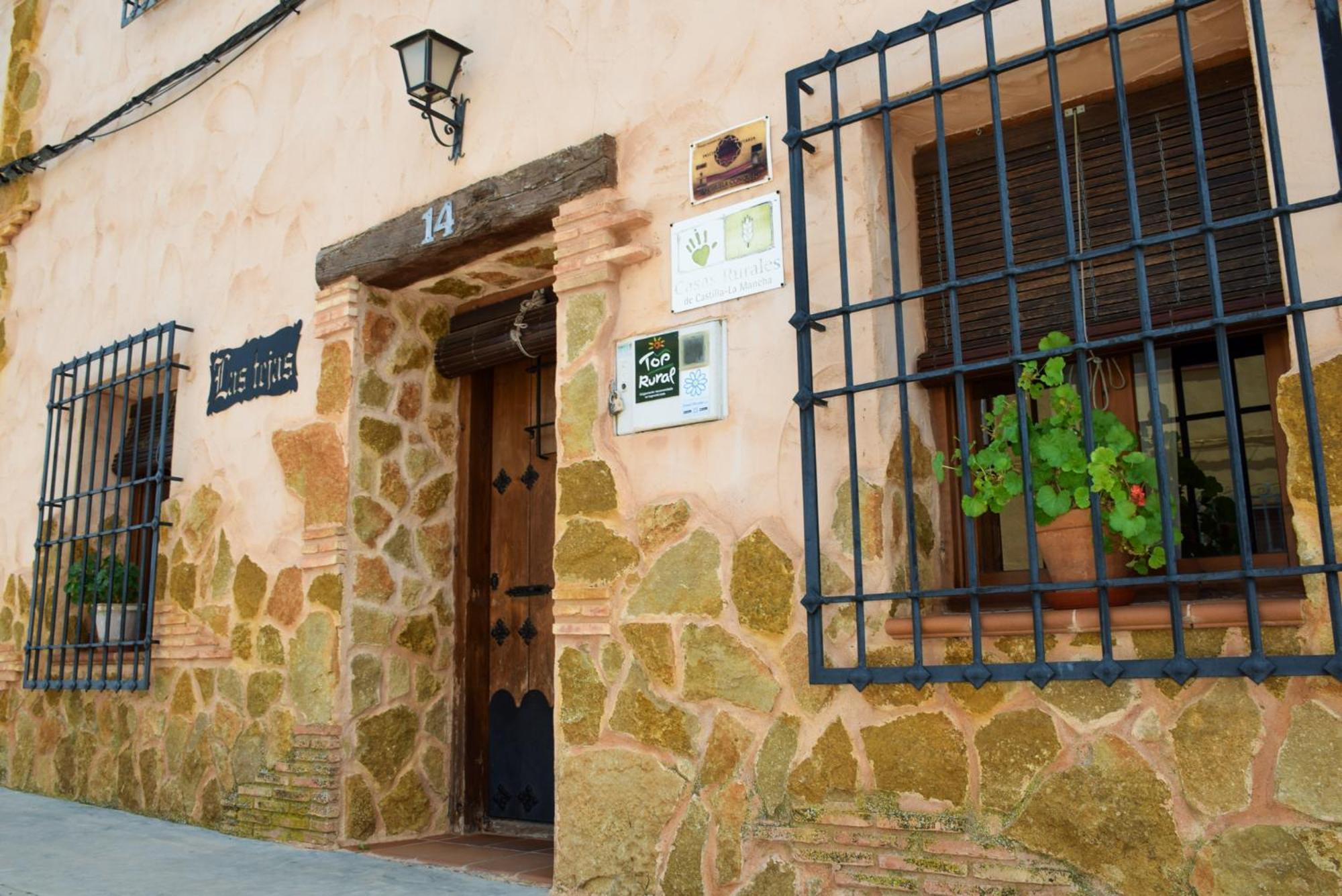El Picazo Casa Rural Las Tejas מראה חיצוני תמונה
