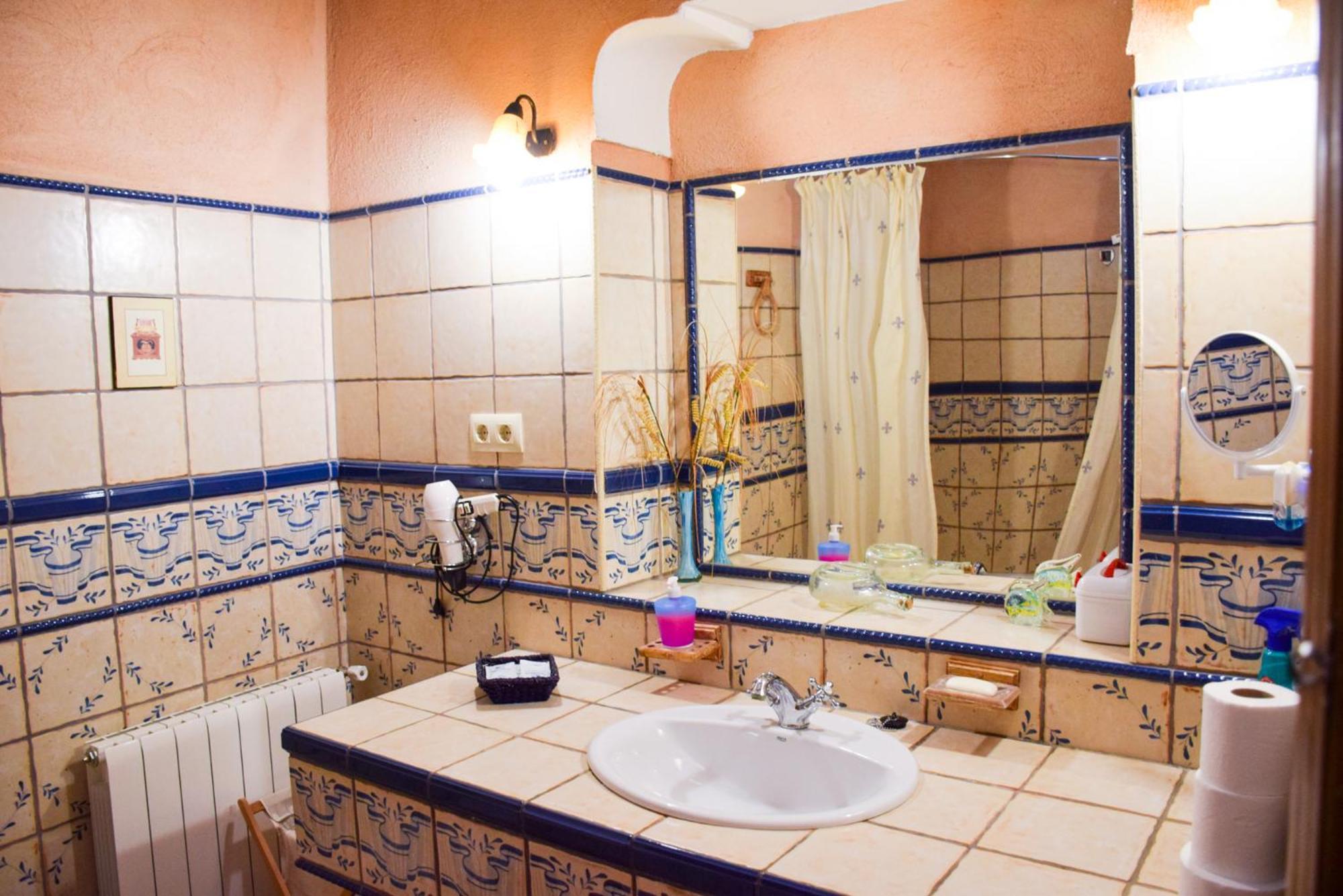 El Picazo Casa Rural Las Tejas מראה חיצוני תמונה